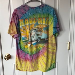Maui Nix tee